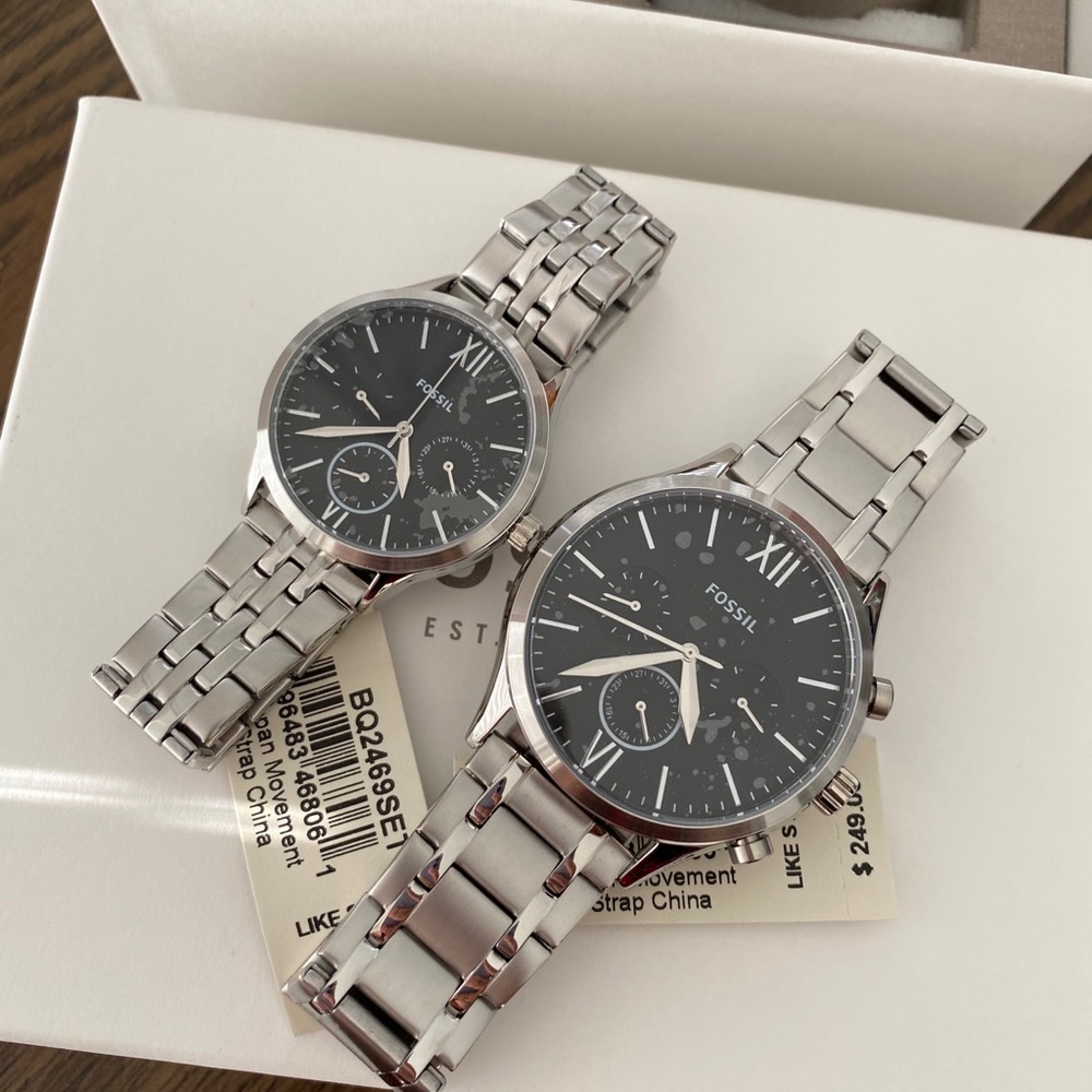 Fossil Couple Watches Gift Set - Picture 8 of 8